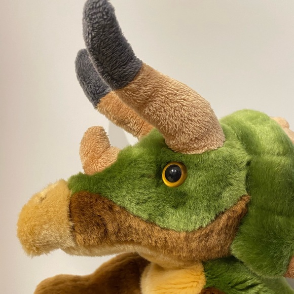 Adventure Planet Heirloom Floppy Triceratops 12 inch Dinosaur Stuffed Animal Toy - Picture 6 of 10